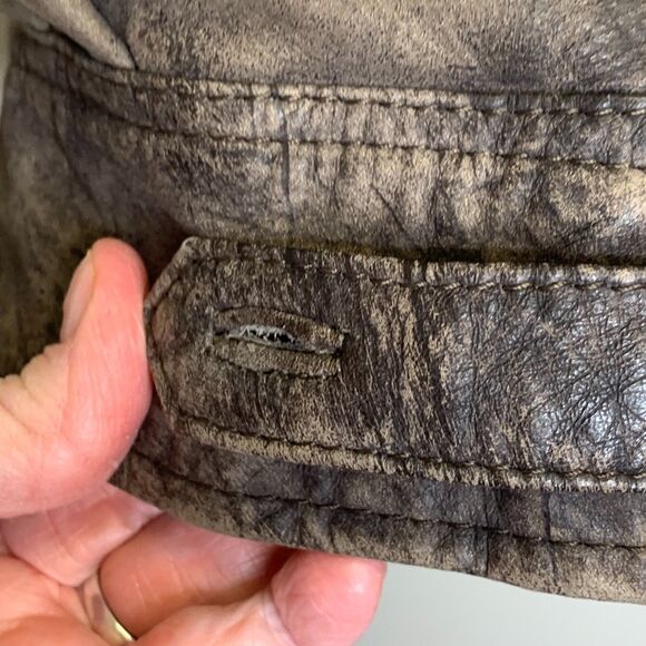 Vintage Banana Republic Leather Vest Hunting Bomber Travel Streetwear Grunge Lg - Picture 8 of 15